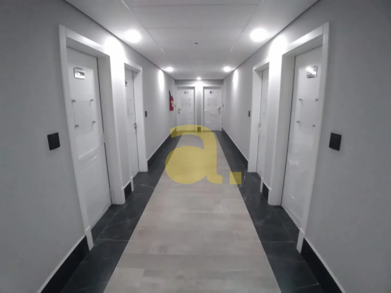 EXCELENTE CONJUNTO DE SALAS COMERCIAIS NOVAS PARA LOCAÇÃO — foto 7