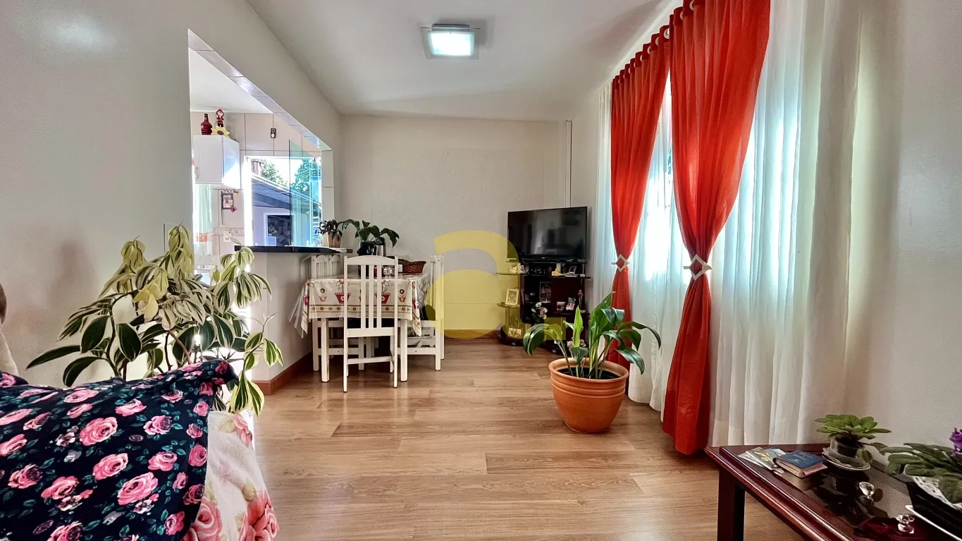 CASA EM TERRENO DE 570M NO BAIRRO ÁGUA VERDE EM BLUMENAU — foto 5