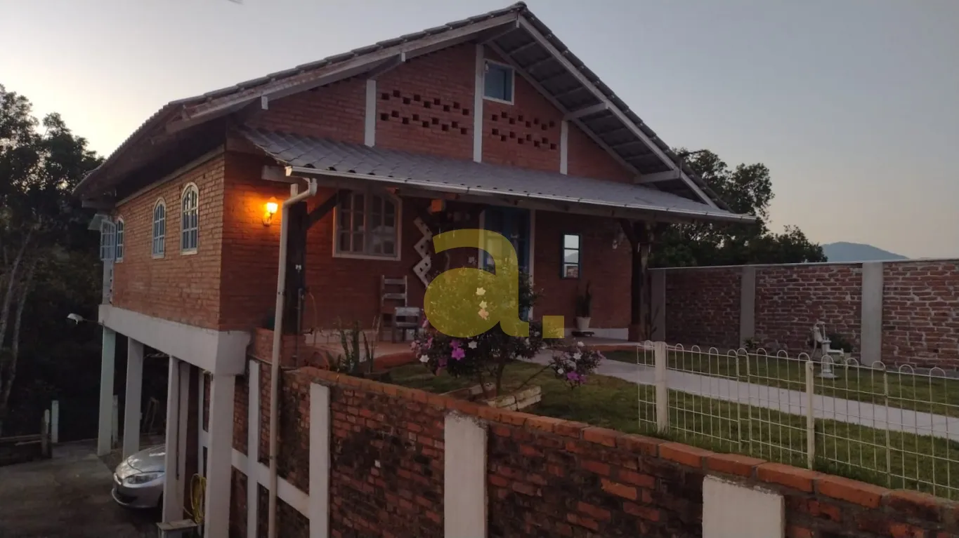 CASA A VENDA, COM 2 QUARTOS EM RIO DOS CEDROS - SC - foto 1