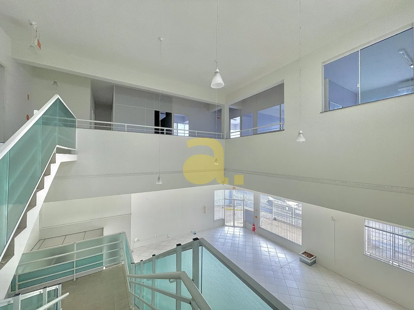 PRÉDIO COMERCIAL COM 750m PARA ALUGAR - VILA NOVA - BLUMENAU — foto 2