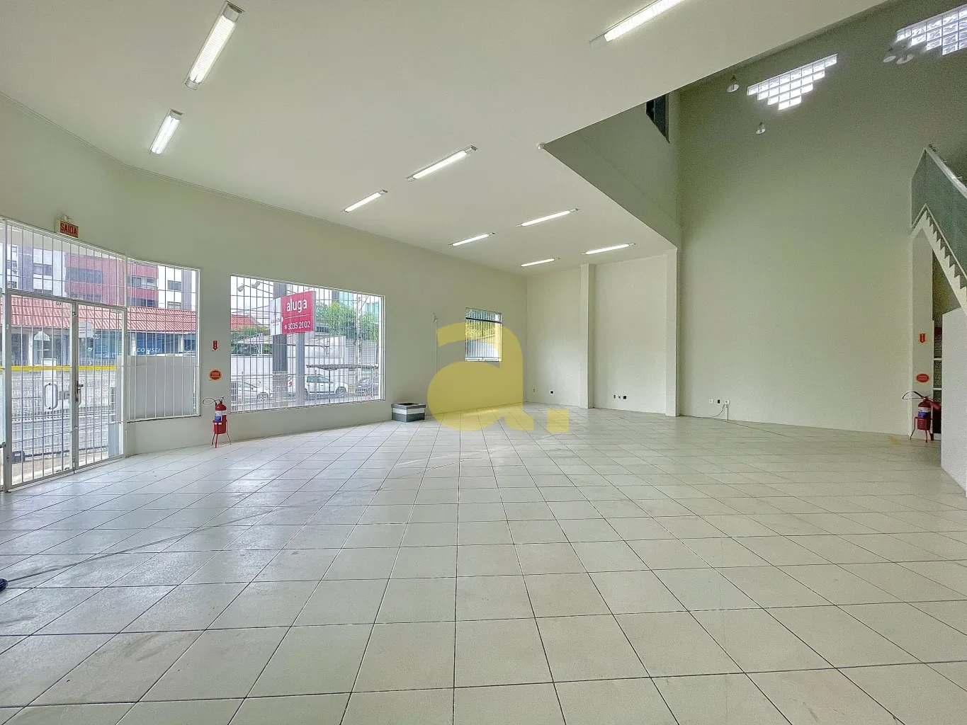 PRÉDIO COMERCIAL COM 750m PARA ALUGAR - VILA NOVA - BLUMENAU — foto 7