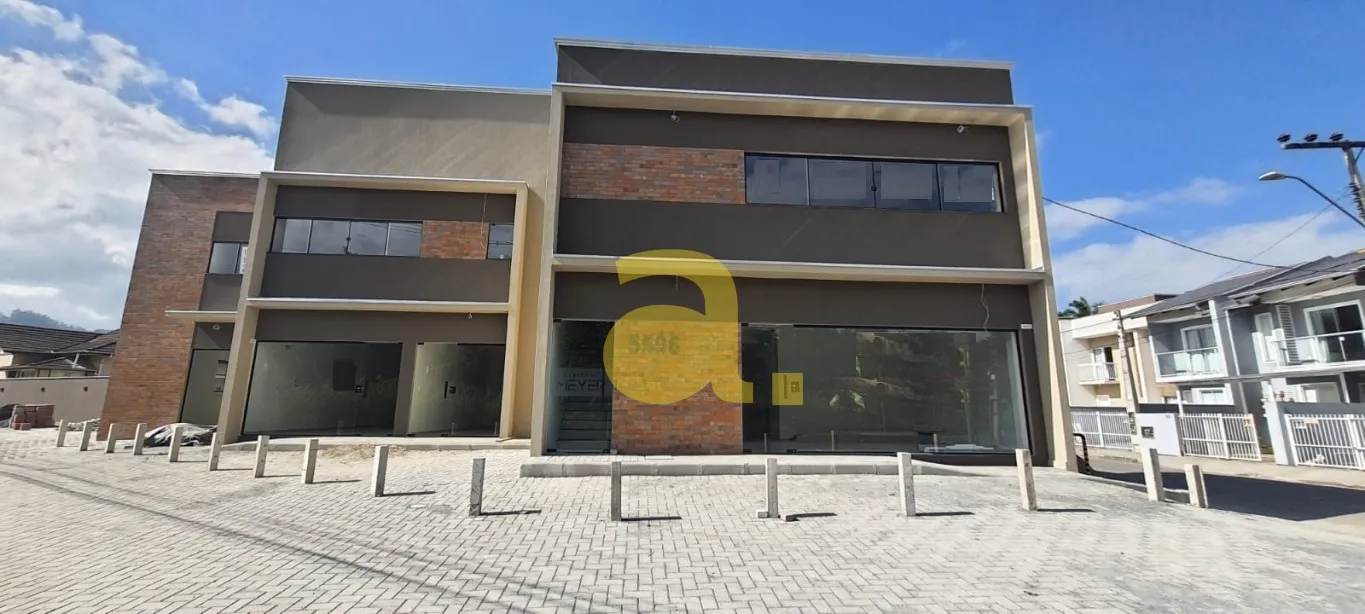 SALA COMERCIAL A VENDA NA ITOUPAVA CENTRAL EM BLUMENAU — foto 2