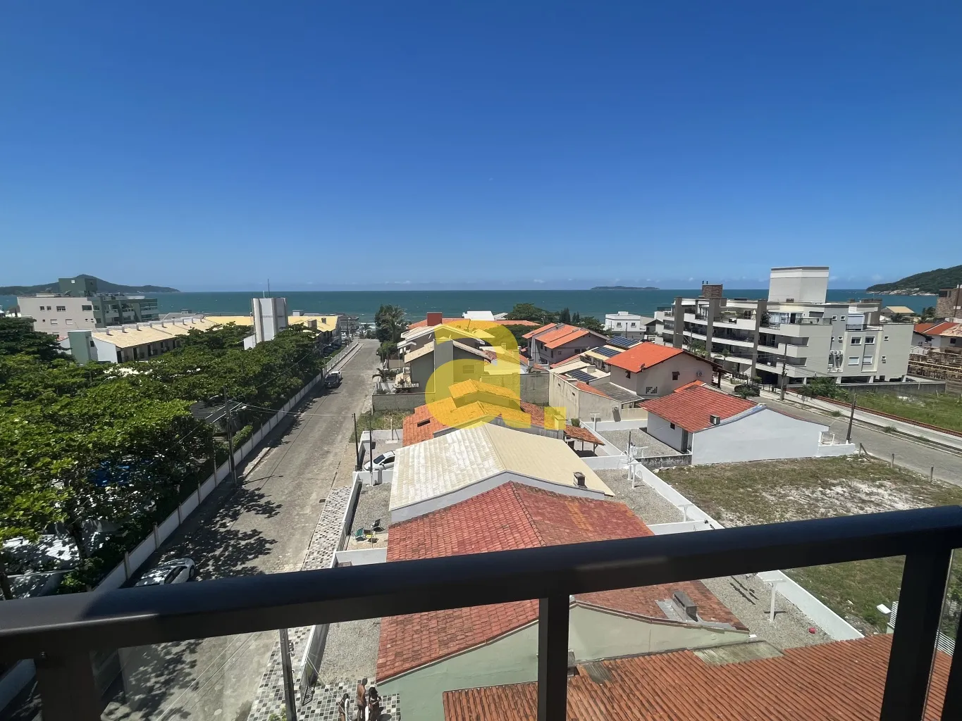 Cobertura duplex a 150 metros da praia em Canto Grande-Bombinhas. — foto 5
