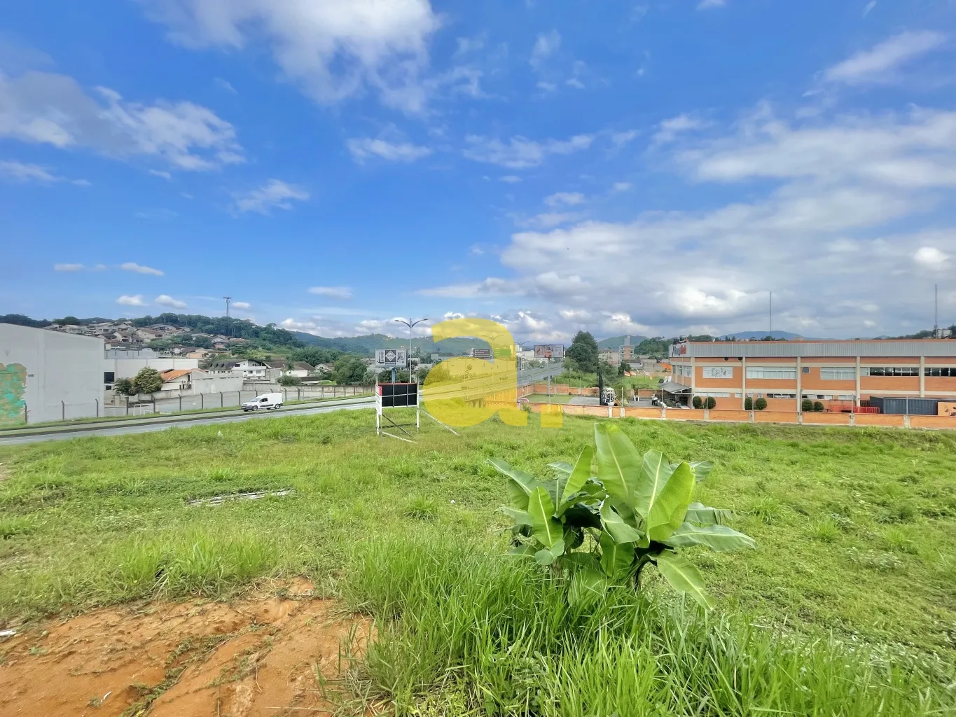 LOTE/TERRENO A VENDA NA MARGINAL DA VIA EXPRESSA, BAIRRO FORTALEZA, EM BLUMENAU — foto 4