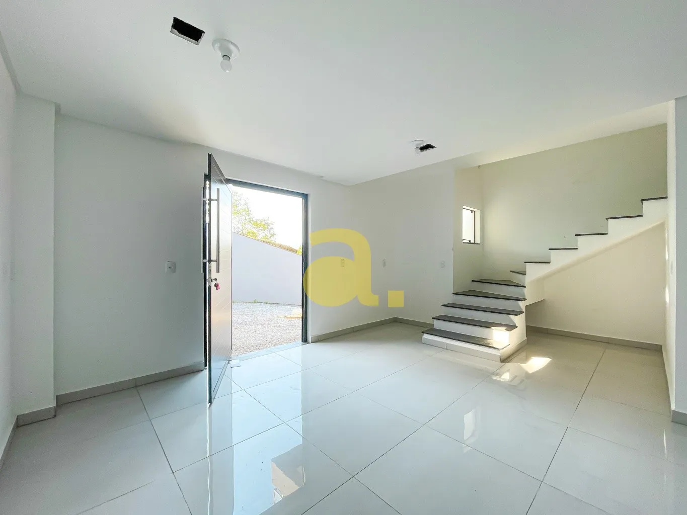 Sobrado de 3 quartos (1 suíte) | Bairro Tribess, Blumenau — foto 7