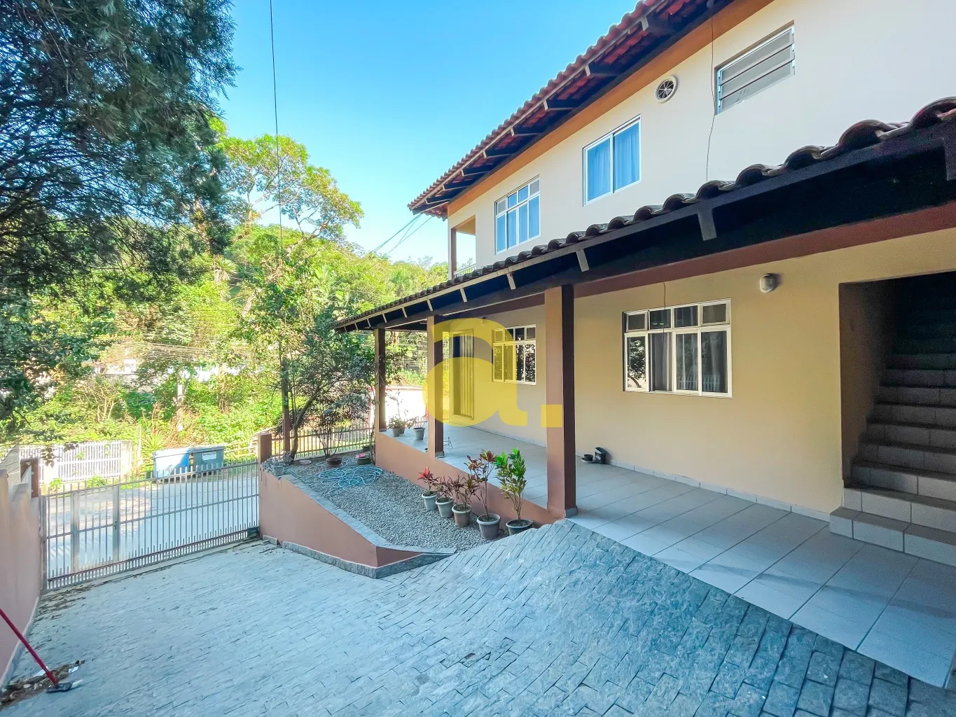 AMPLA CASA NO BAIRRO DA GLÓRIA, BLUMENAU - foto 1
