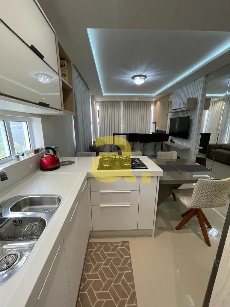 APARTAMENTO SEMI MOBILIADO DISTANTE 300M DO MAR EM PORTO BELO — foto 2