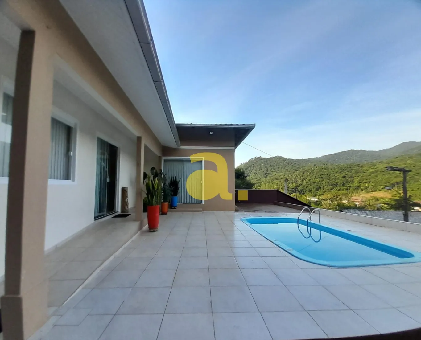 EXCELENTE CASA À VENDA NO BAIRRO PROGRESSO — foto 2