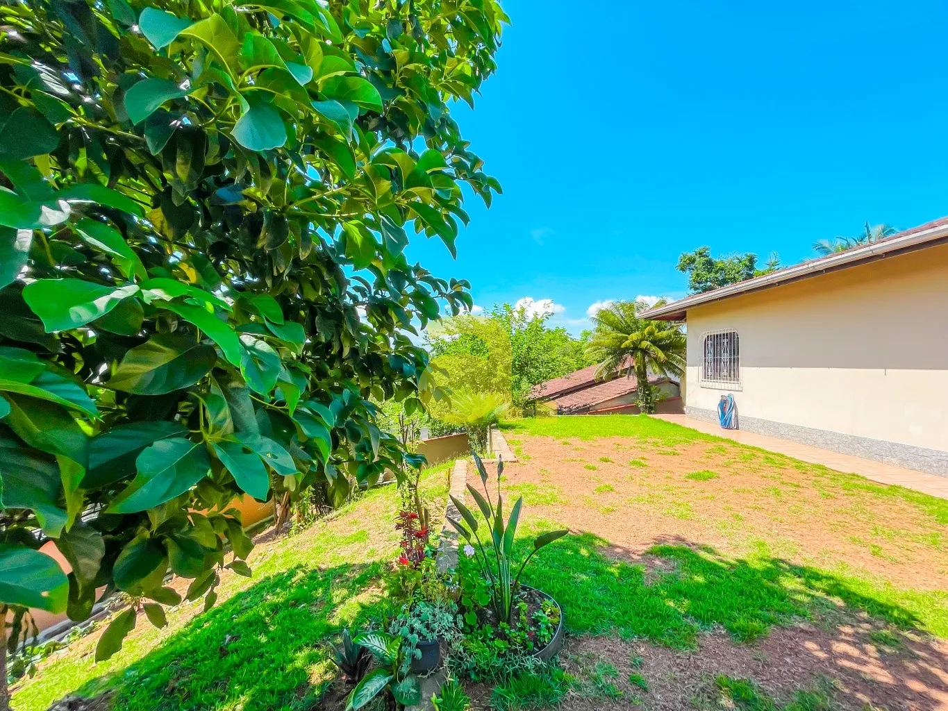 CASA AVERBADA NA FORTALEZA, BLUMENAU — foto 4