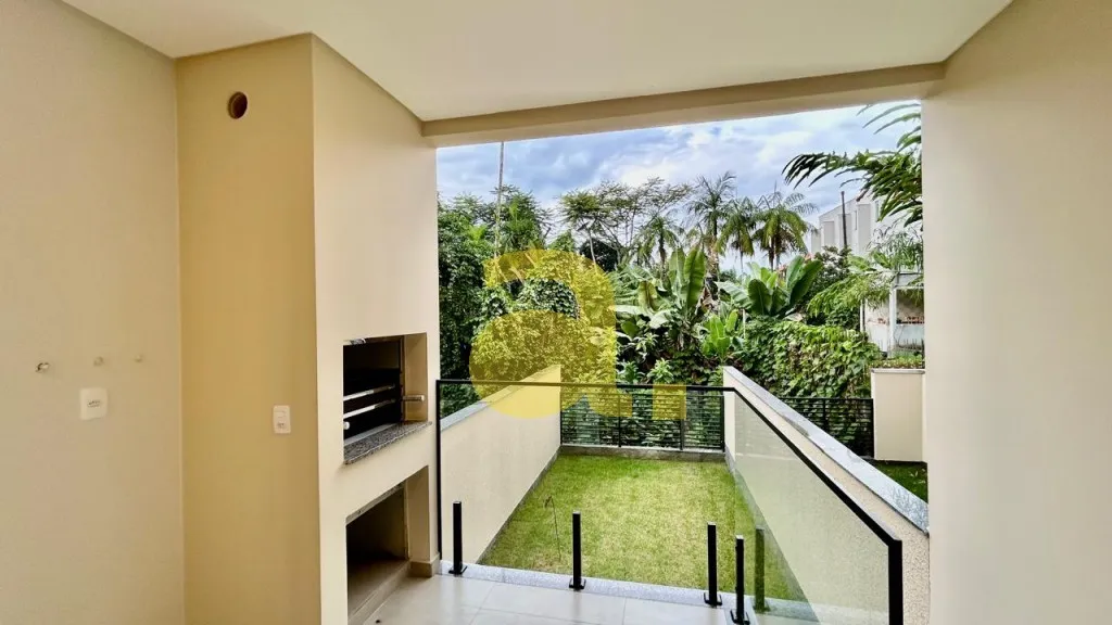 Sobrado com 2 Suítes no Bairro Água Verde, Blumenau — foto 4