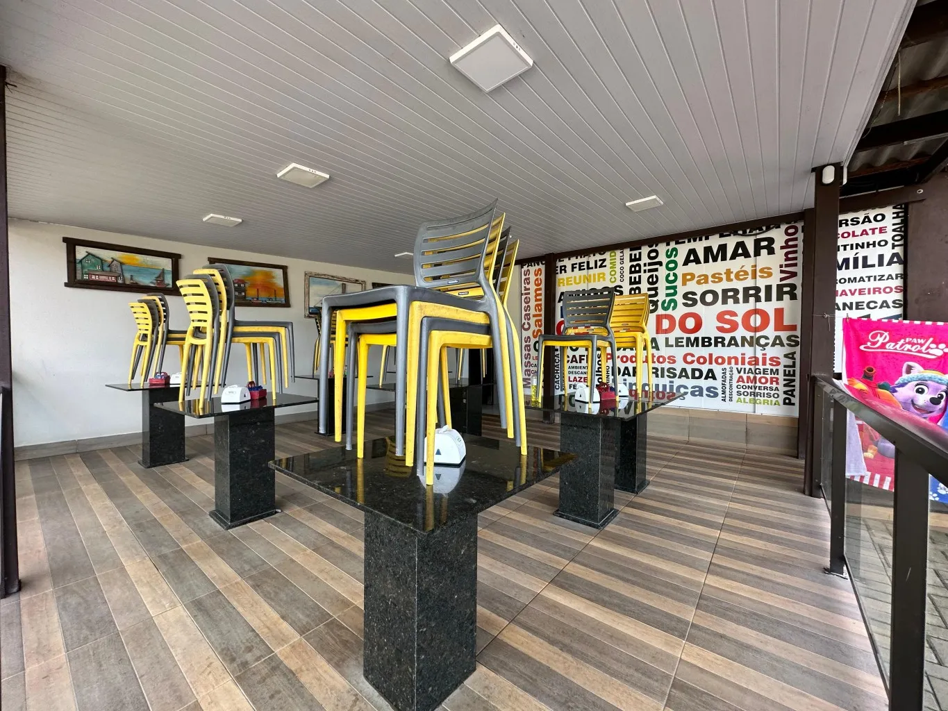 Loja térrea comercial disponível para locação no bairro São Cristóvão, em Balneário Piçarras/SC. — foto 6