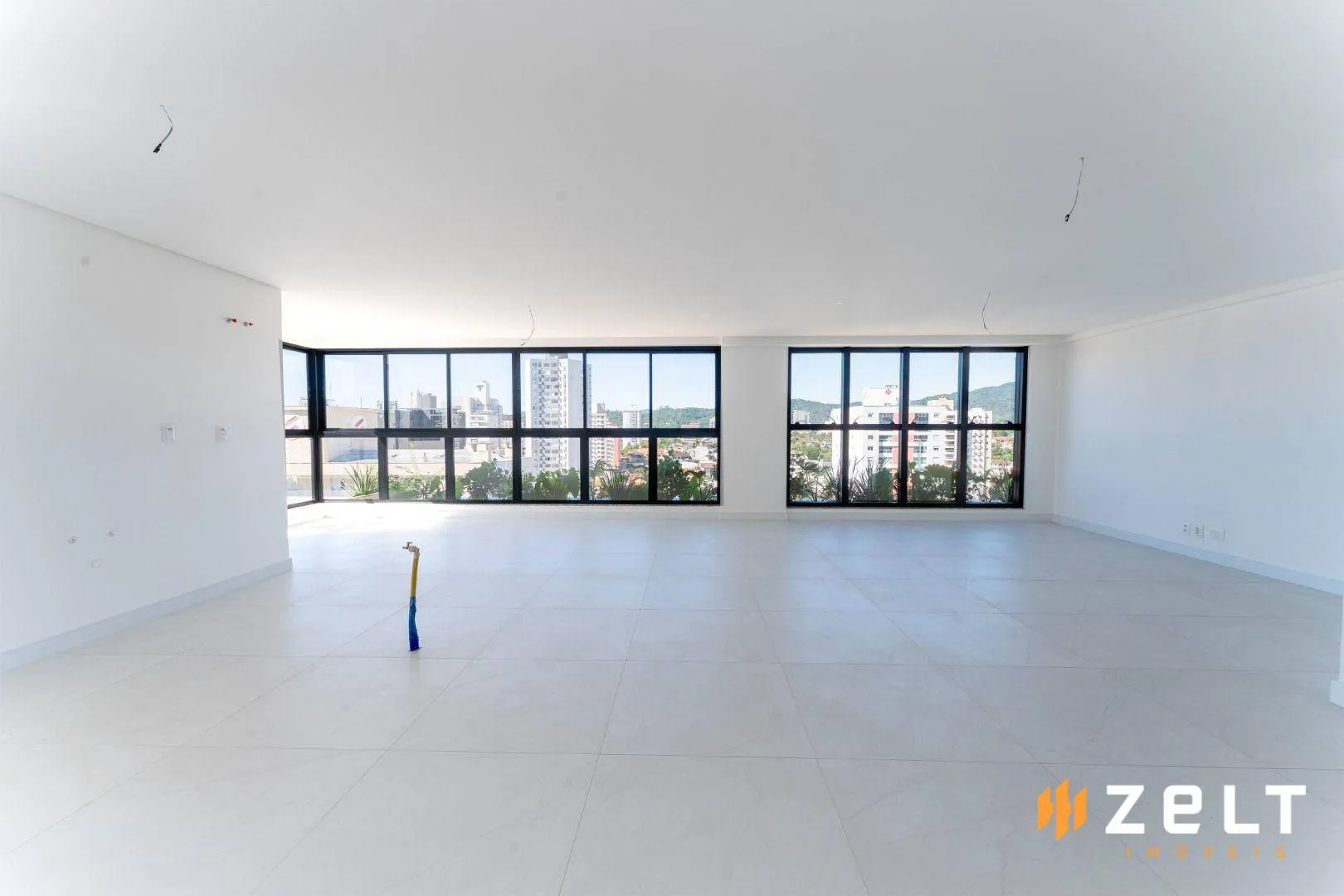 Apartamento com 3 dormitórios à venda, 146 m por R$ 1.540.000,00 - Vila Nova - Blumenau/SC — foto 2