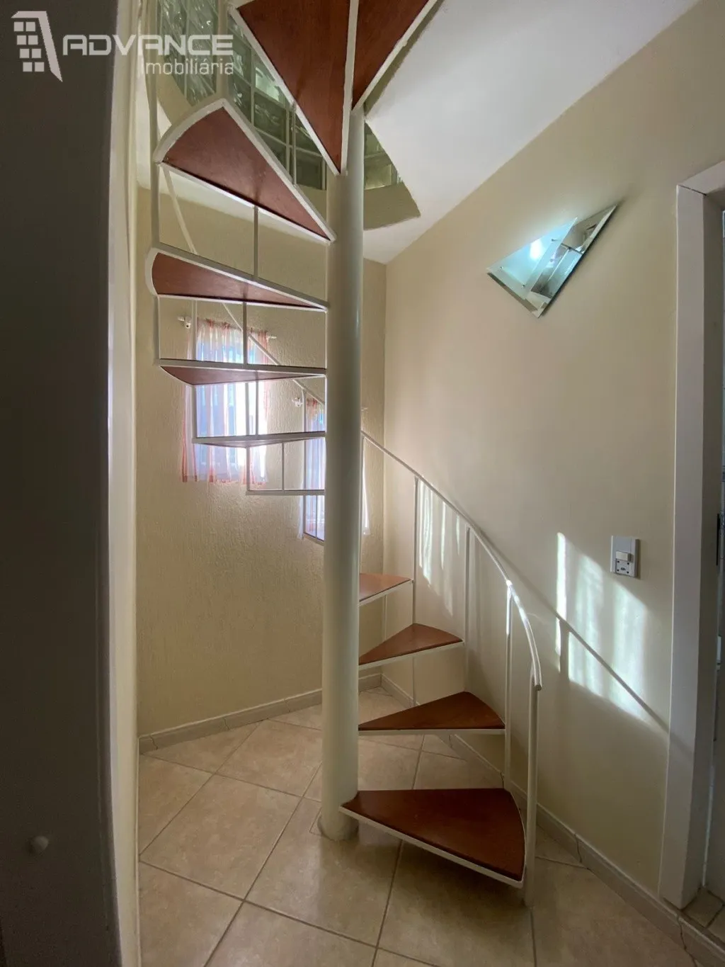 Aluga-se | Apartamento Semi Mobiliado em Rodeio/SC — foto 4