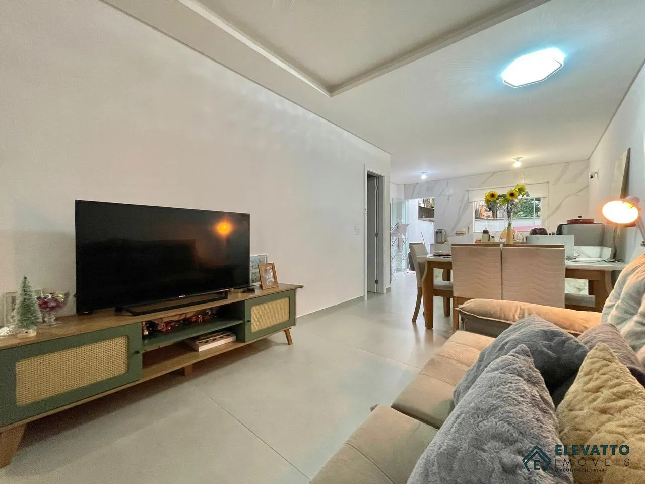 Casa para Venda em Blumenau, Escola Agrícola, 2 dormitórios, 2 suítes, 3 banheiros, 1 vaga — foto 4