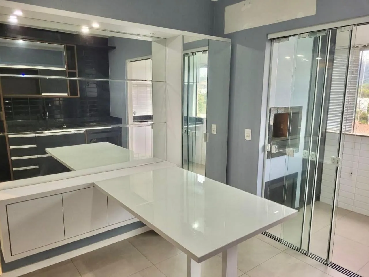 Apartamento para Venda em Blumenau, Água Verde, 2 dormitórios, 1 banheiro, 1 vaga — foto 2