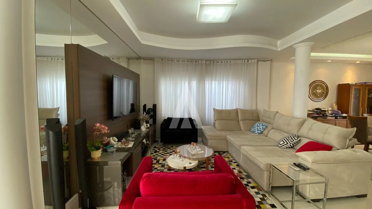 Sobrado com 4 quartos à venda no bairro Floresta em Joinville-SC de R$ 2.000.000,00 por R$ 1.900.000,00 — foto 4