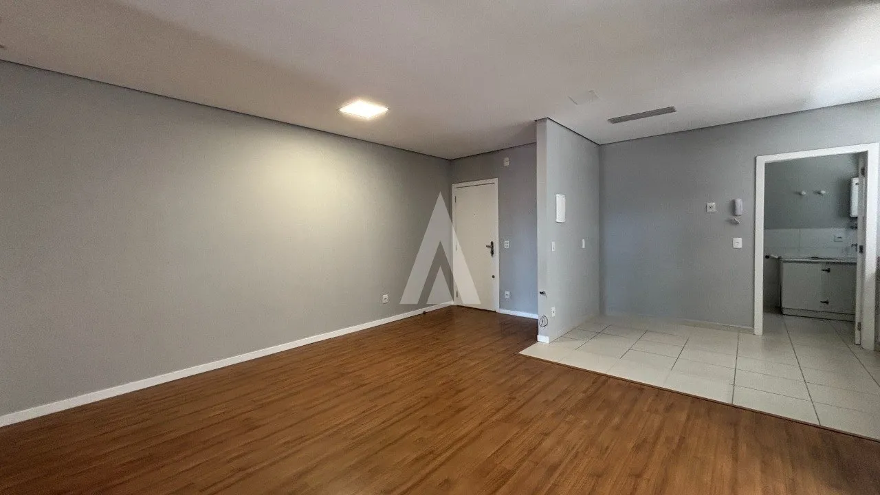 Apartamento com 1 suíte e 2 quarto(s) à venda no bairro Anita Garibaldi em Joinville-SC por R$660.000,00. — foto 3