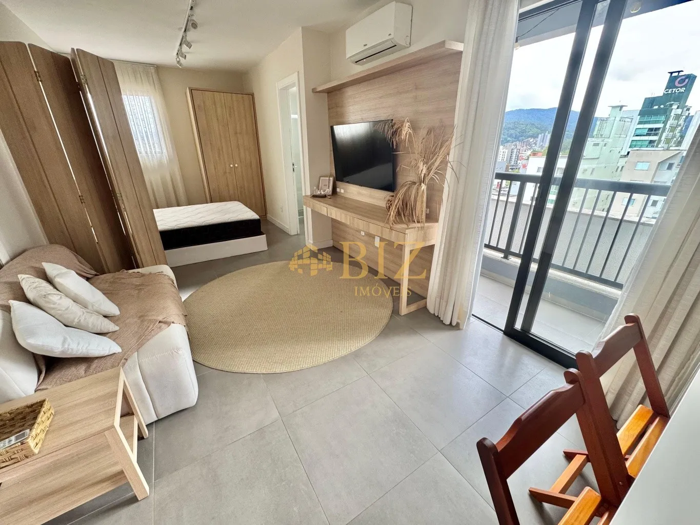 Loft mobiliado e equipado com vaga de garagem no Bairro Itoupava Seca! — foto 3