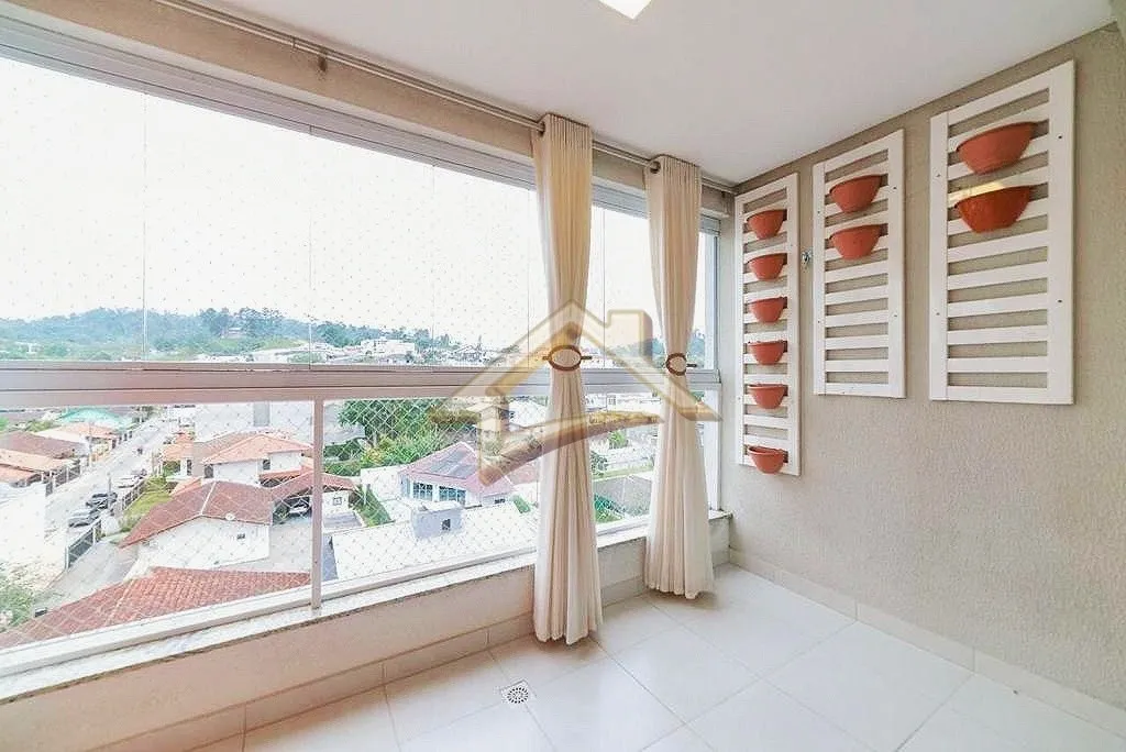 Apartamento localizado no bairro Escola Agrícola, próximo a padarias, supermercados e comércios em geral. — foto 3