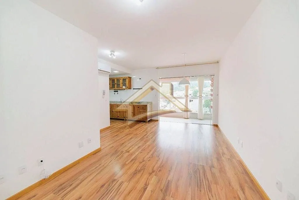 Apartamento localizado no bairro Escola Agrícola, próximo a padarias, supermercados e comércios em geral. — foto 7
