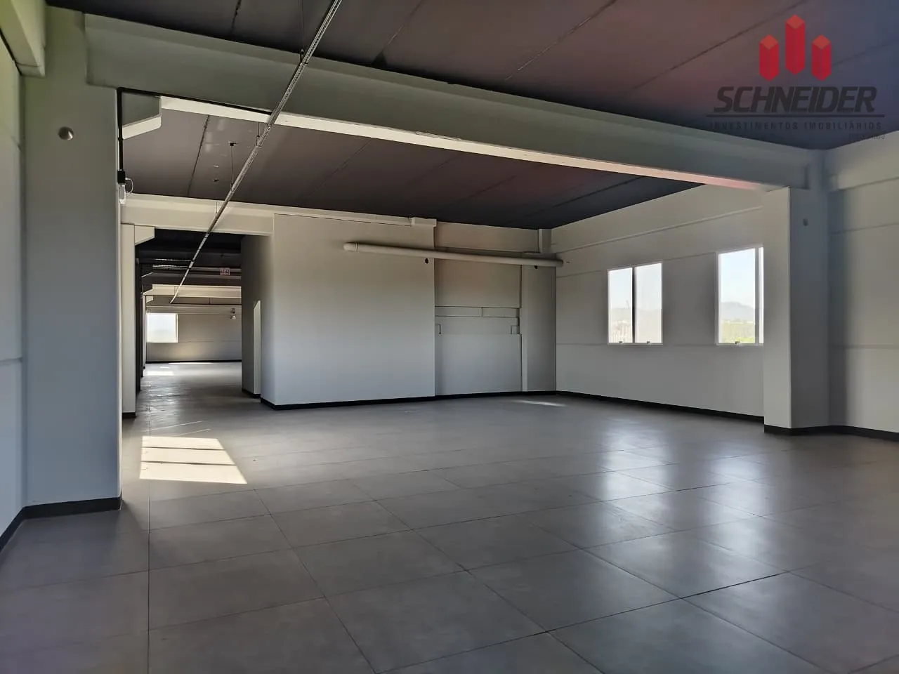 Sala comercial para alugar no bairro Nações em Indaial/SC — foto 4