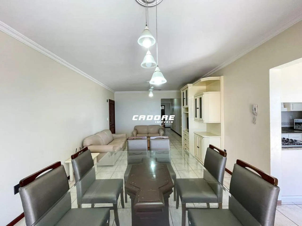 Amplo Apartamento com 4 Dormitórios no Centro de Bombinhas | Cadore Imóveis - foto 1