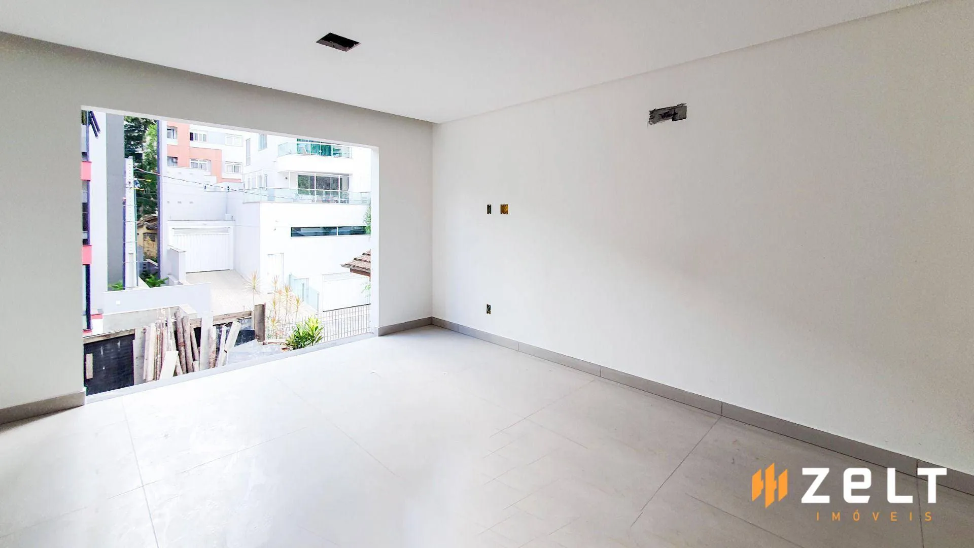 Casa com 2 dormitórios para alugar, 100 m por R$ 3.700/mês - Victor Konder - Blumenau/SC - foto 1
