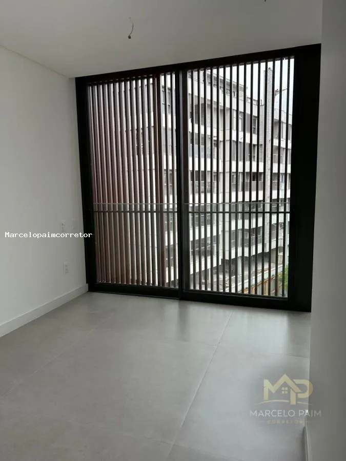 Apartamento para Venda em Florianópolis, Jurerê, 3 dormitórios, 3 suítes, 4 banheiros, 2 vagas — foto 7