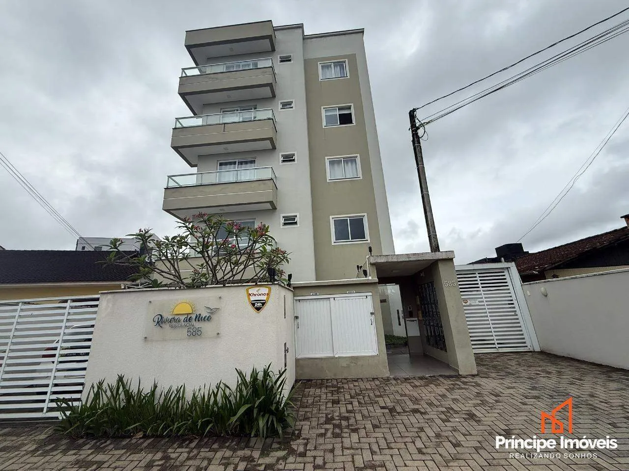 Apartamento com 2 quartos no Saguaçu em Joinville - foto 1