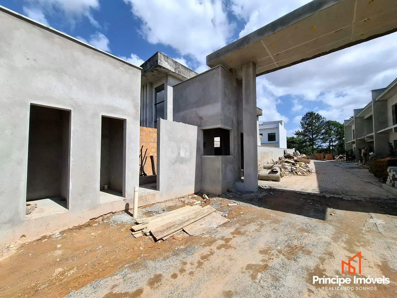 Casa em Condomínio com 3 quartos no Floresta em Joinville — foto 2