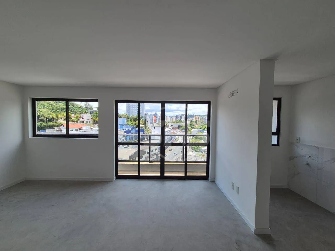 Apartamento com 1 dormitório à venda, 47 m por R$ 560.000,00 - Victor Konder - Blumenau/SC — foto 2
