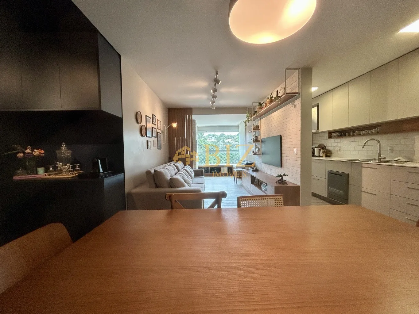 Belíssimo apartamento com 3 dormitórios (1 suíte), TOTALMENTE MOBILIADO, em prédio com infra de lazer completa, no Bairro Itoupava Norte! — foto 6