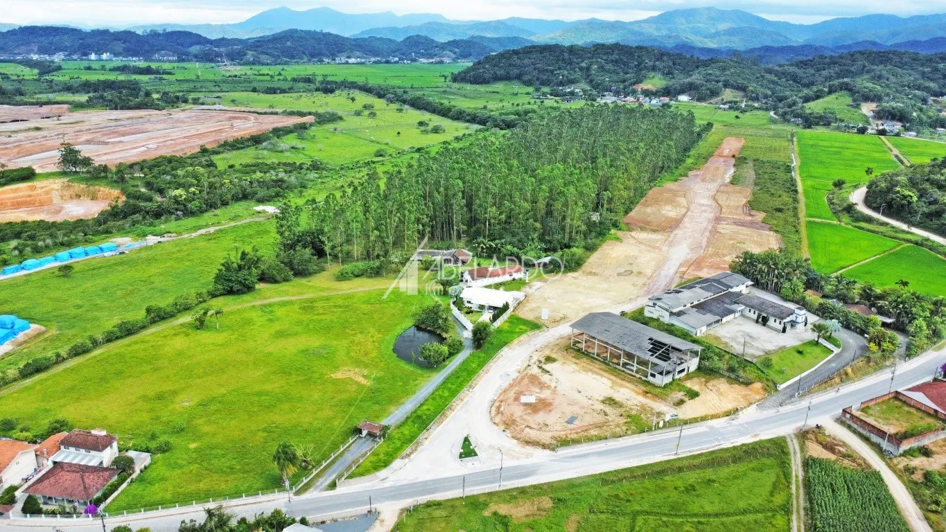LOTES PARCELADOS EM ATÉ 60X DIRETO COM A LOTEADORA - NO BAIRRO FIGUEIRA, EM GASPAR/ SC - foto 1