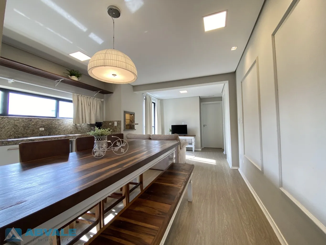 Apartamento para alugar com 2 quartos e 1 suíte, 1 vaga, 57m² na região do bairro Velha, próximo à Rua João Pessoa, Blumenau — foto 2