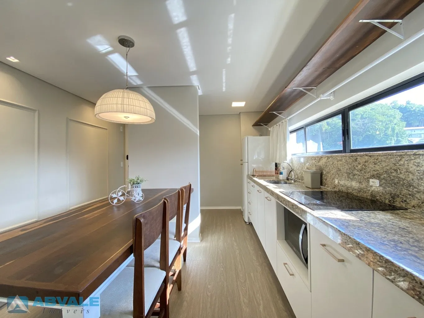 Apartamento para alugar com 2 quartos e 1 suíte, 1 vaga, 57m² na região do bairro Velha, próximo à Rua João Pessoa, Blumenau — foto 3