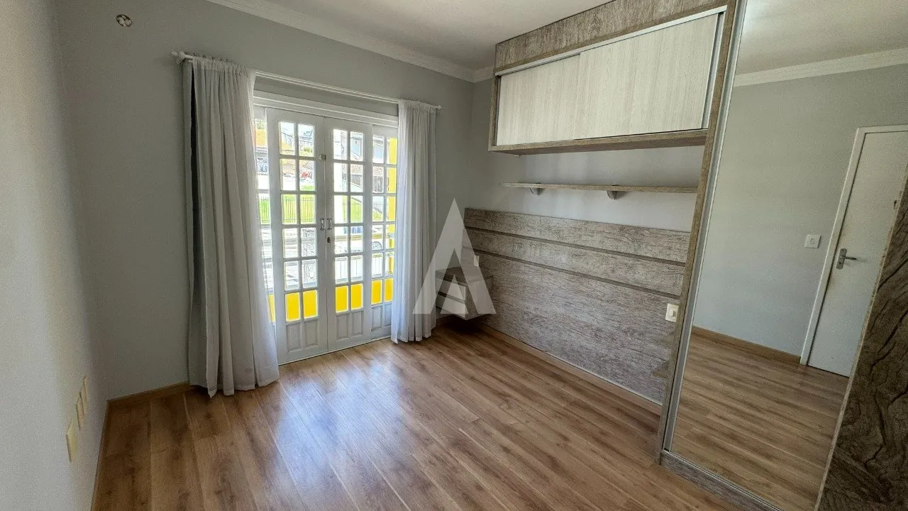 Casa com 3 quartos à venda no bairro Costa e Silva em Joinville-SC de R$680.000,00 por R$650.000,00. — foto 4