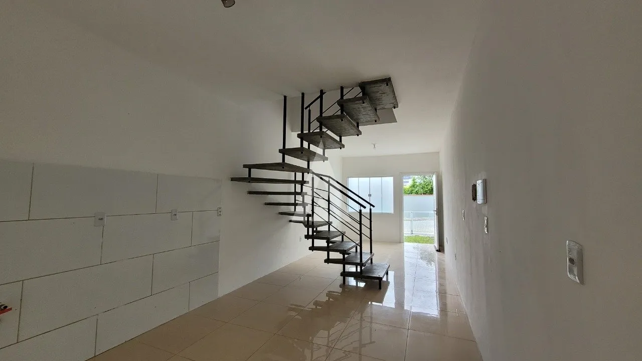 Sobrado geminado com 2 quartos à venda no bairro Glória em Joinville -SC por R$ 350.000,00. — foto 7