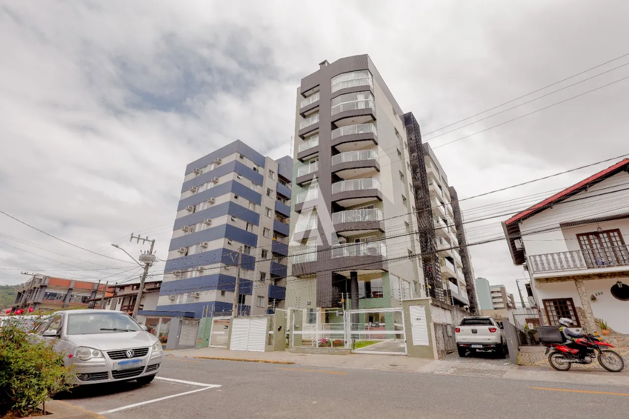 Apartamento com 2 suítes à venda no bairro América em Joinville-SC por R$ 689.000,00. - foto 1