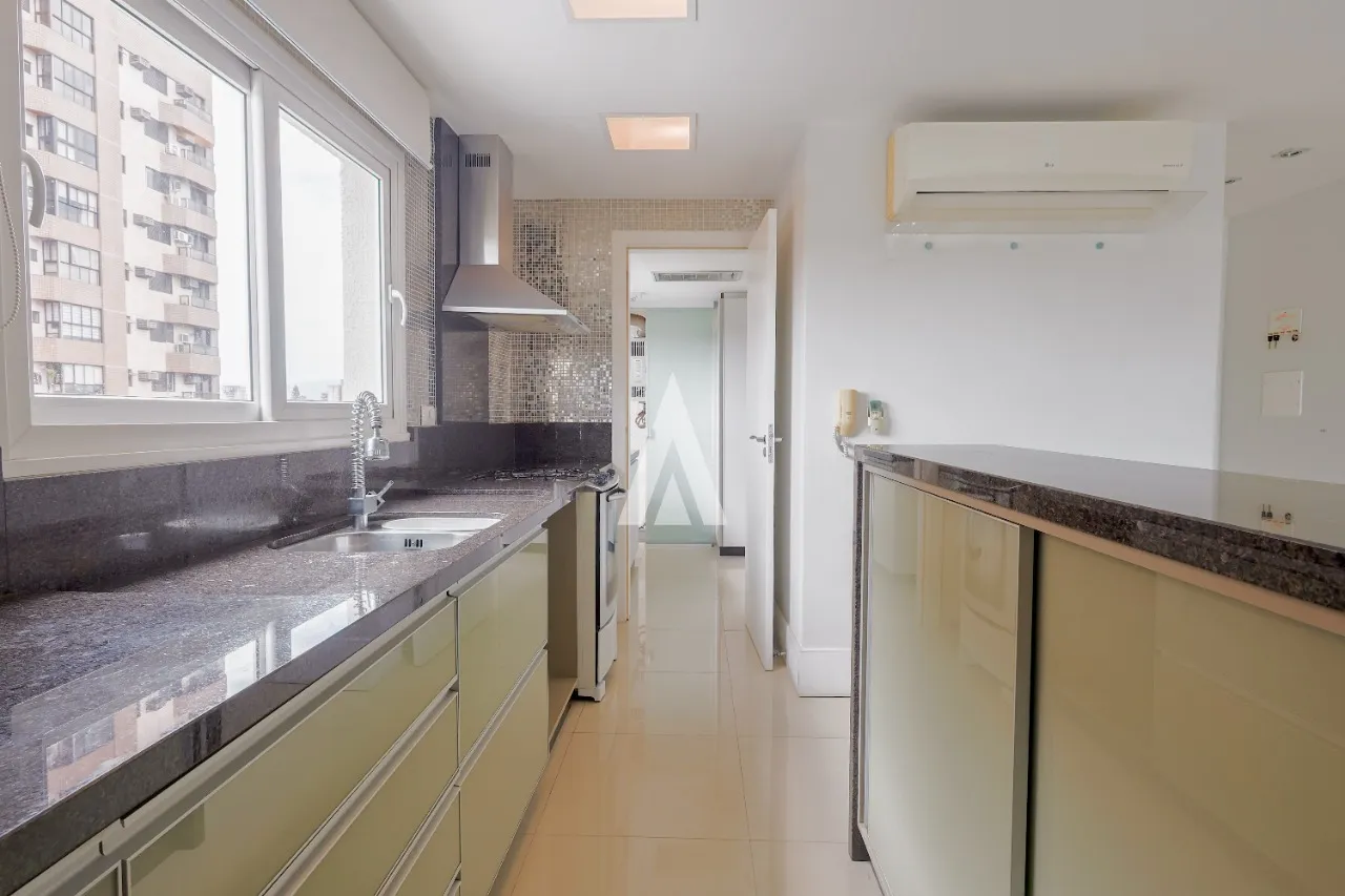 Apartamento com 2 suítes à venda no bairro América em Joinville-SC por R$ 689.000,00. — foto 7