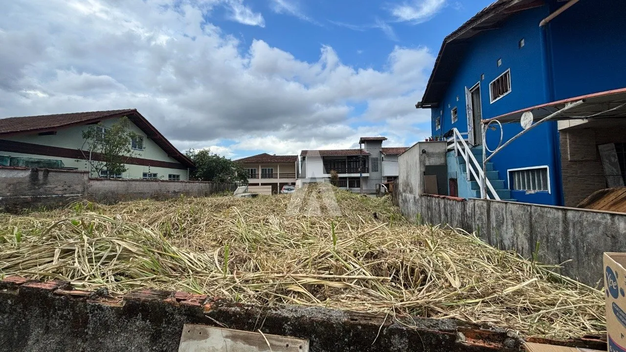 Terreno com 378m à venda no bairro Boa Vista em Joinville-SC por R$750.000,00. — foto 2