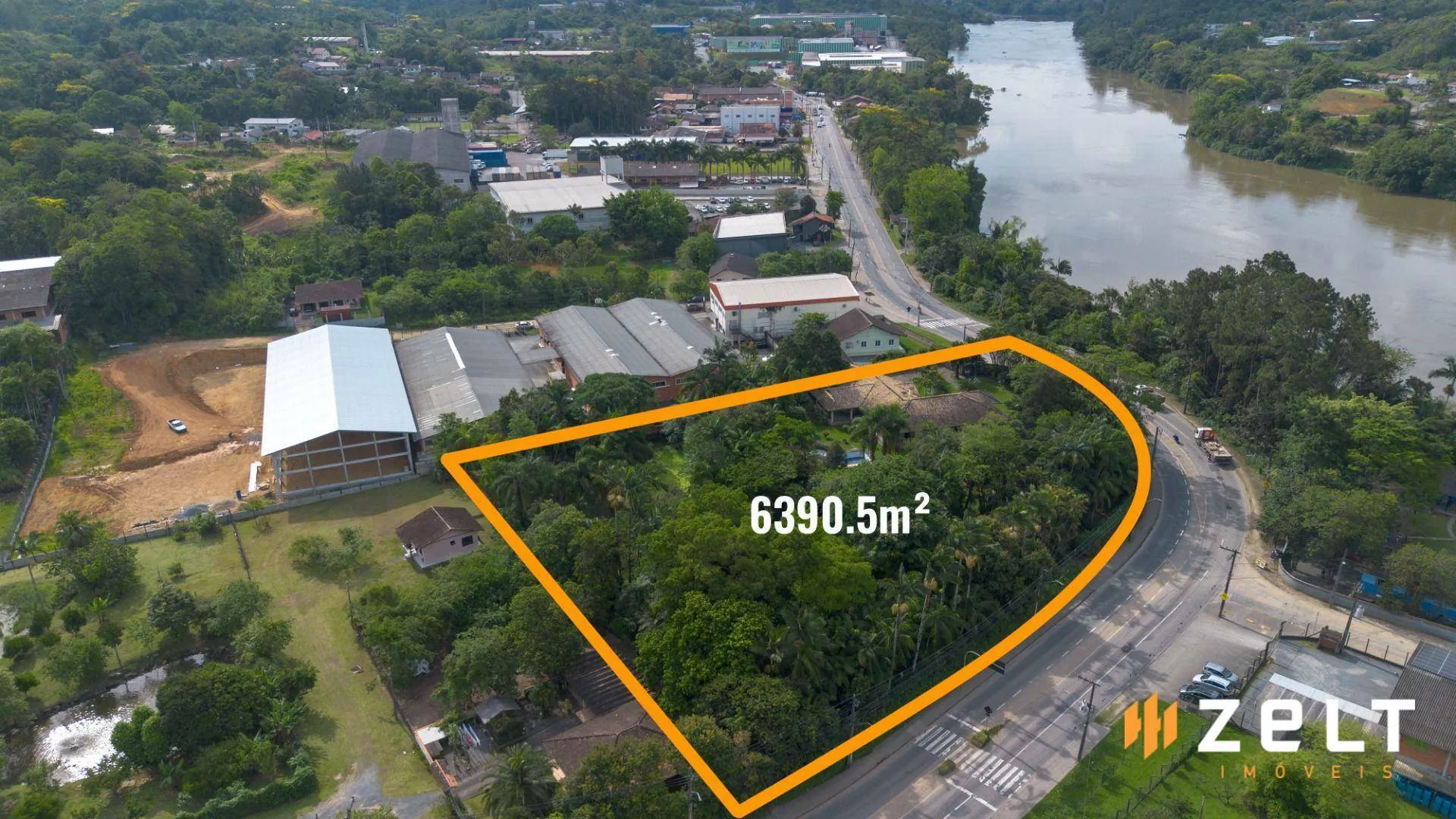 Terreno à venda, 6390 m por R$ 4.000.000,00 - Salto - Blumenau/SC - foto 1