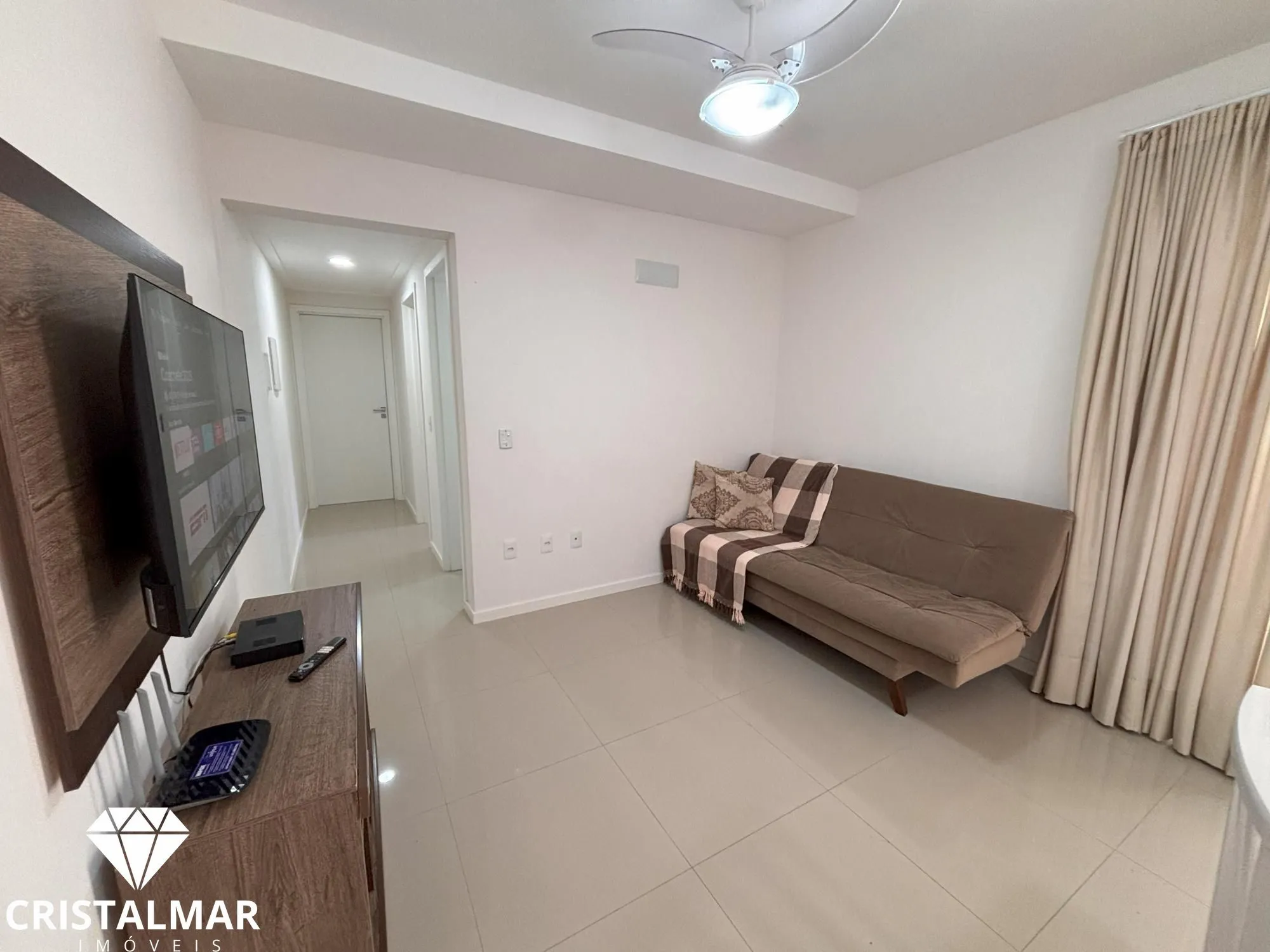 OPORTUNIDADE EM CONDOMINIO FECHADO- APTO MOBILIADO A 250 METROS DA PRAIA — foto 3