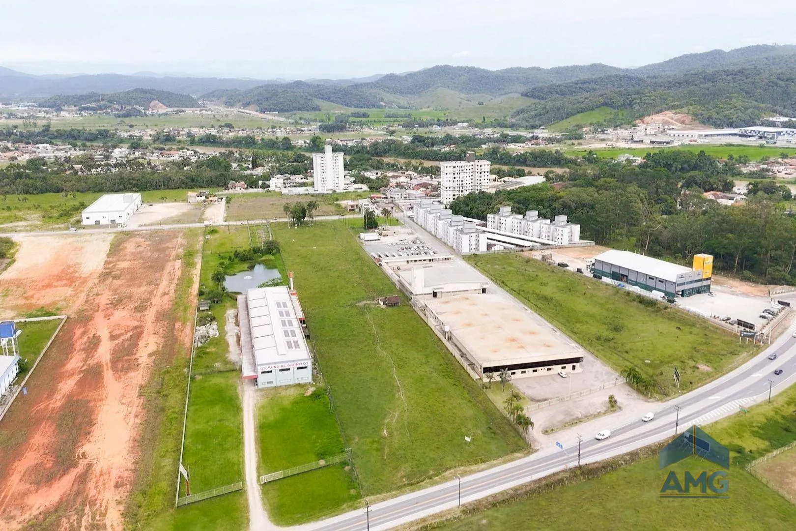 Terreno à venda, 23218 m por R$ 11.000.000,00 - Poço Grande - Gaspar/SC - foto 1