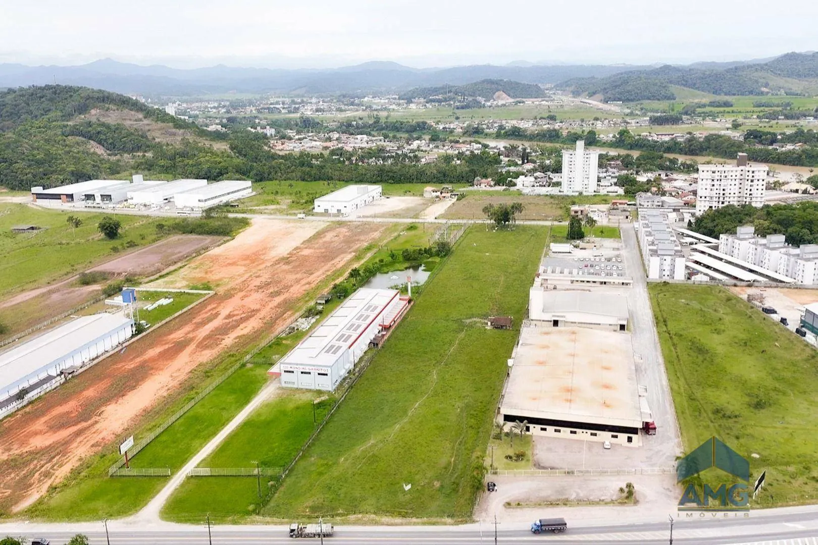 Terreno à venda, 23218 m por R$ 11.000.000,00 - Poço Grande - Gaspar/SC — foto 3