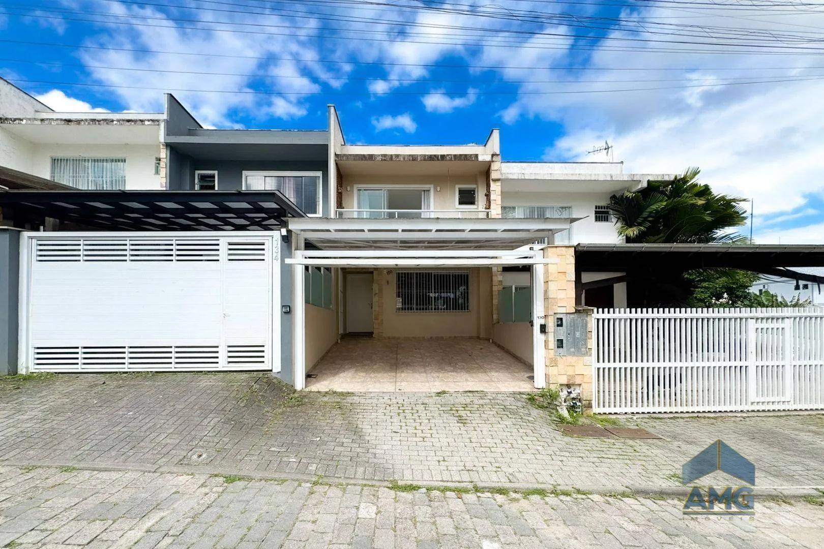 Sobrado com 2 dormitórios à venda, 84 m por R$ 699.000,00 - Água Verde - Blumenau/SC — foto 2