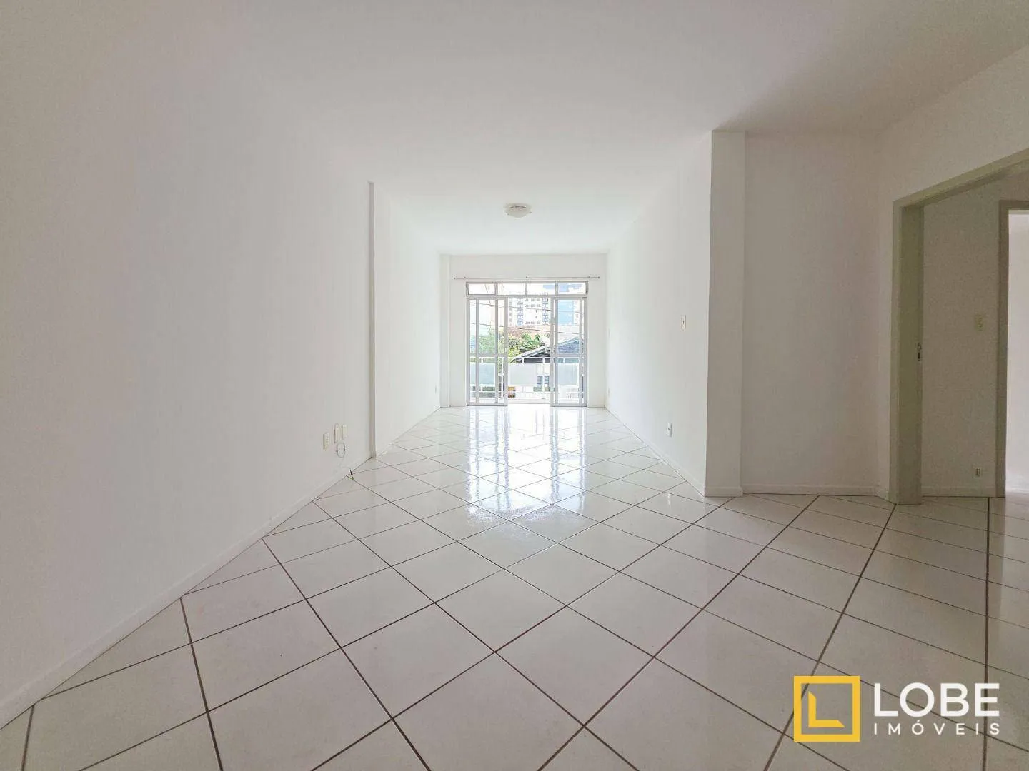 Apartamento com 3 dormitórios com suíte à venda, 102 m por R$ 470.000 - Centro - Blumenau/SC - foto 1