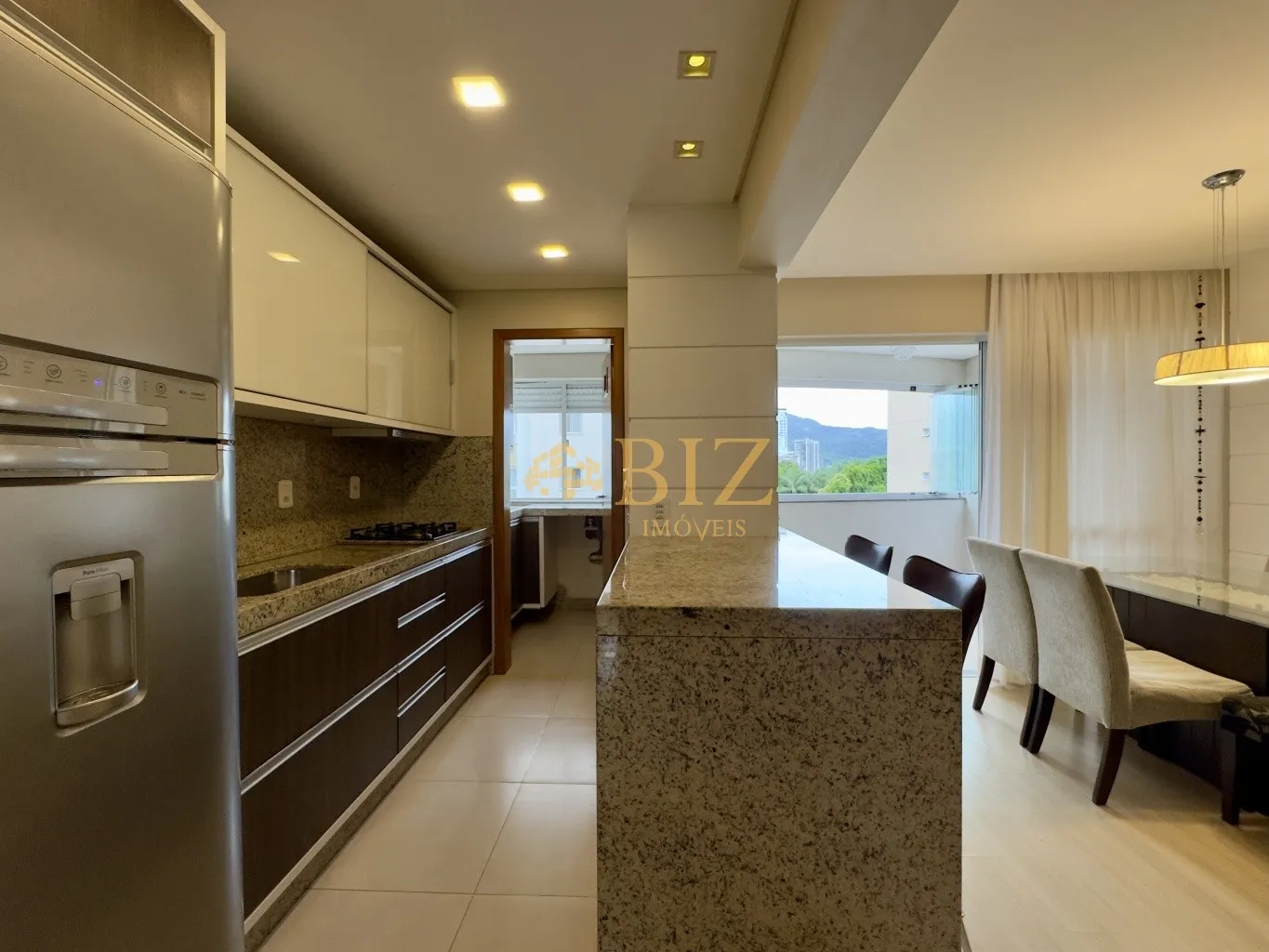 Maravilhoso apartamento TOTALMENTE MOBILIADO E EQUIPADO, no Bairro Vila Nova! - foto 1