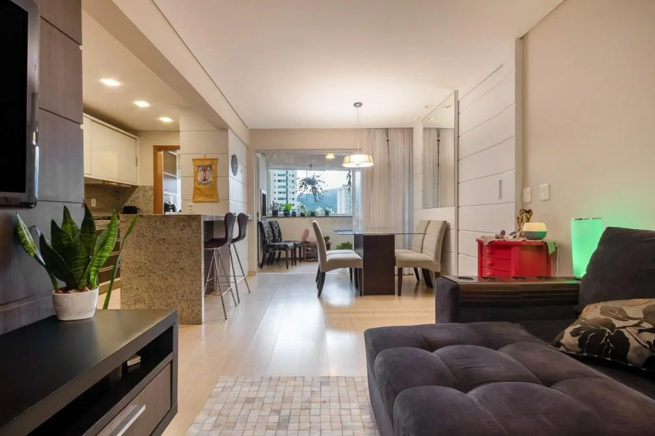 Apartamento Mobiliado com 2 Suítes e Sacada Fechada - Vila Nova, Blumenau - foto 1