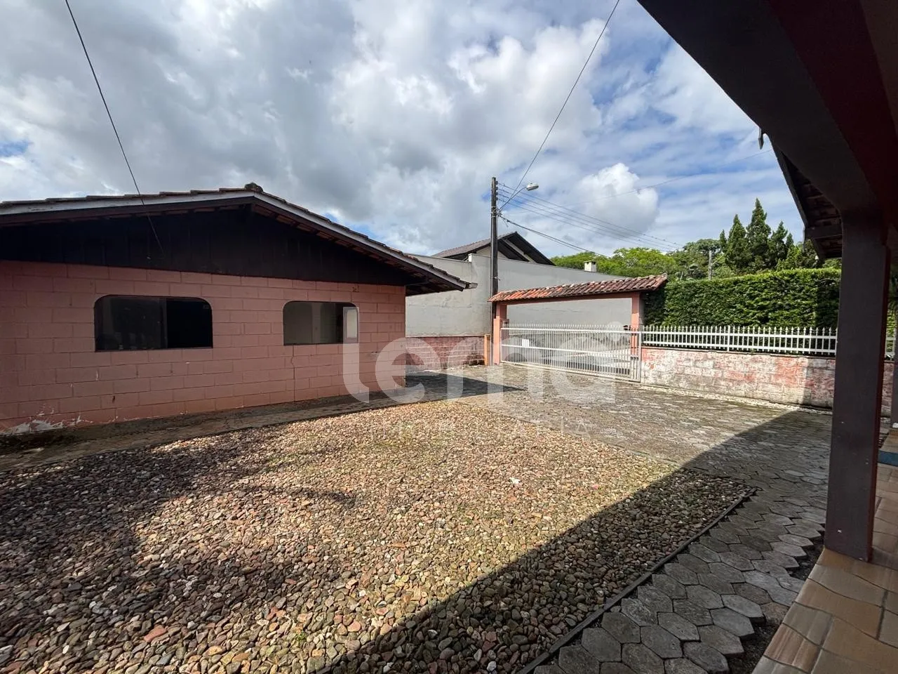 Casa térrea com 2 dormitórios no bairro Do Salto em Blumenau. — foto 7