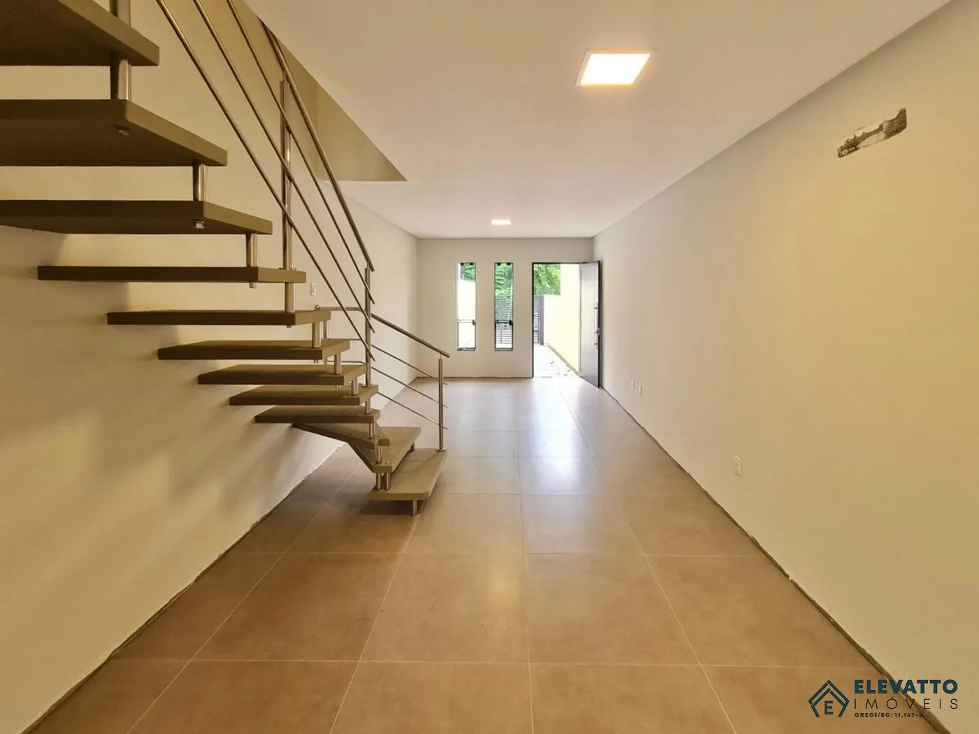 Casa para Venda em Blumenau, Água Verde, 2 dormitórios, 2 suítes, 3 banheiros, 2 vagas — foto 3